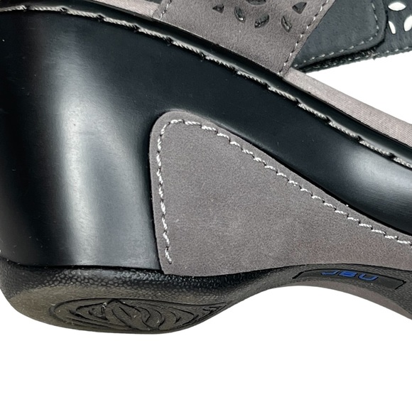 JBU by Jambu Chloe Gray Vegan Leather Laser Cut Wedge Sandals With Memory Foam 9 - Picture 10 of 15